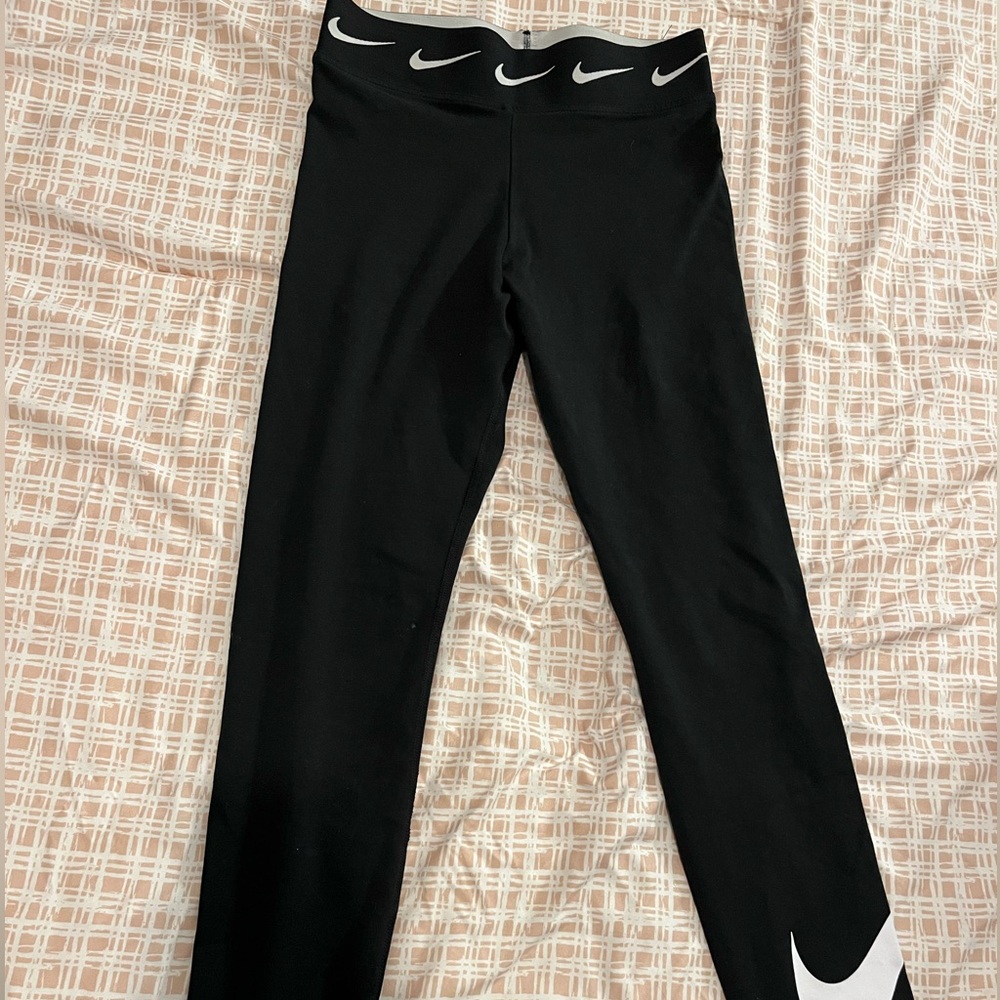 Nike leggings